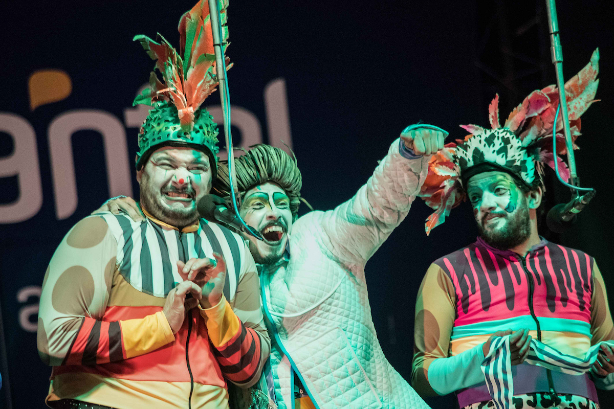 Integrantes de la murga en ensayo previo a su regreso al Carnaval de Montevideo