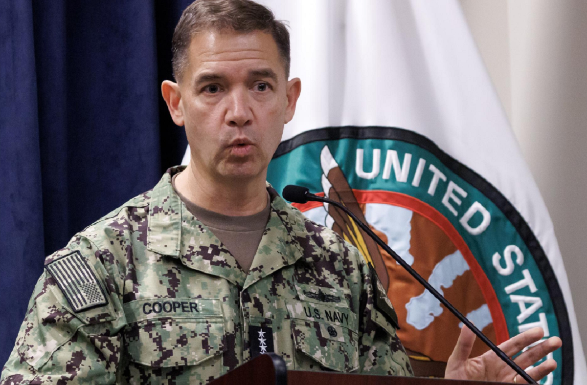 Sello oficial del Comando Central de Estados Unidos (CENTCOM) sobre fondo institucional.