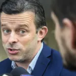 Álvaro Dastugue, Beraca y las denuncias que vuelven: preguntas pendientes detrás de las amenazas al diputado 3 Álvaro Dastugue, diputado del Partido Nacional, durante una actividad parlamentaria.