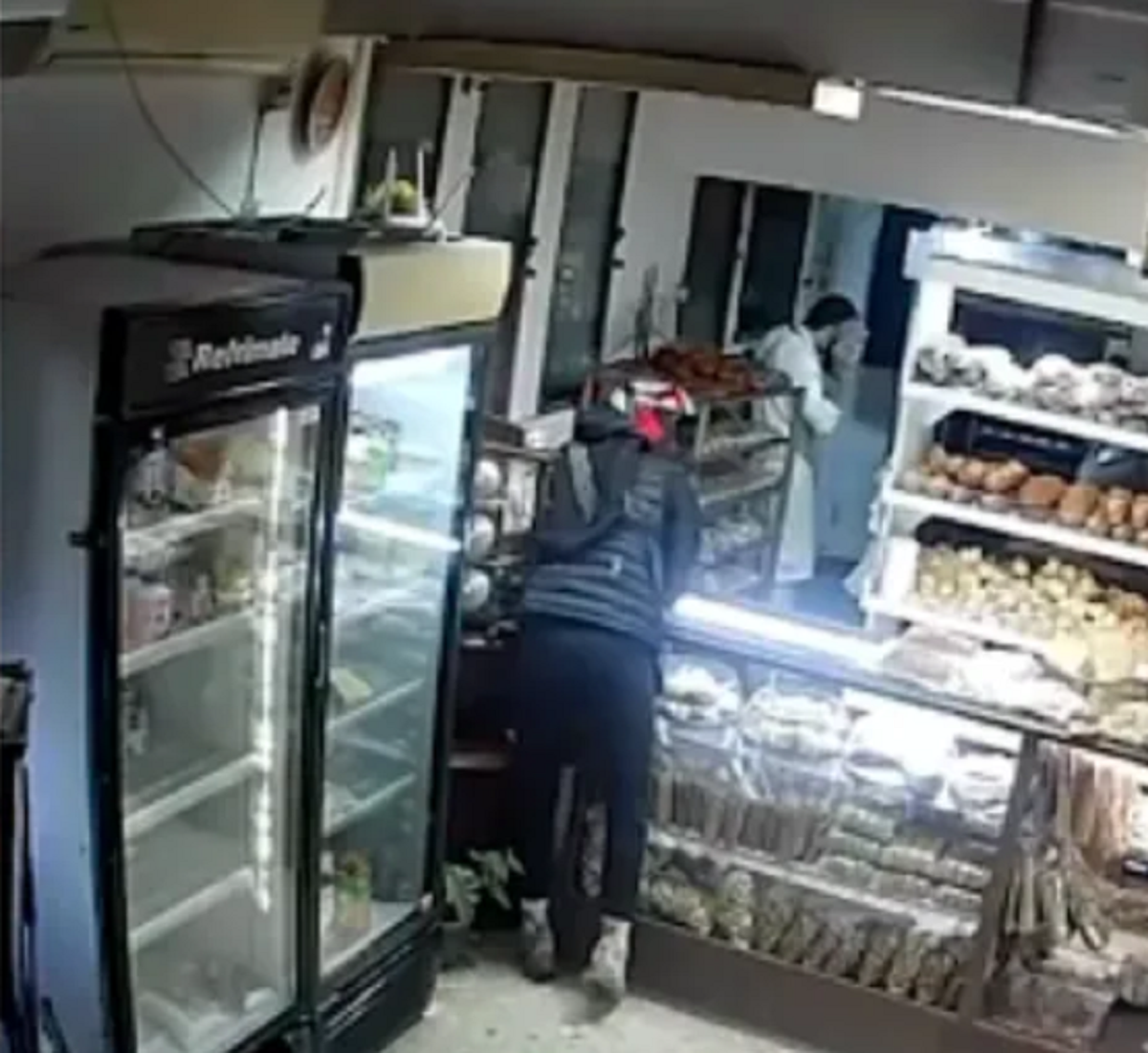 Frente de la Panadería Alas donde ocurrió la rapiña en panadería céntrica de Salto