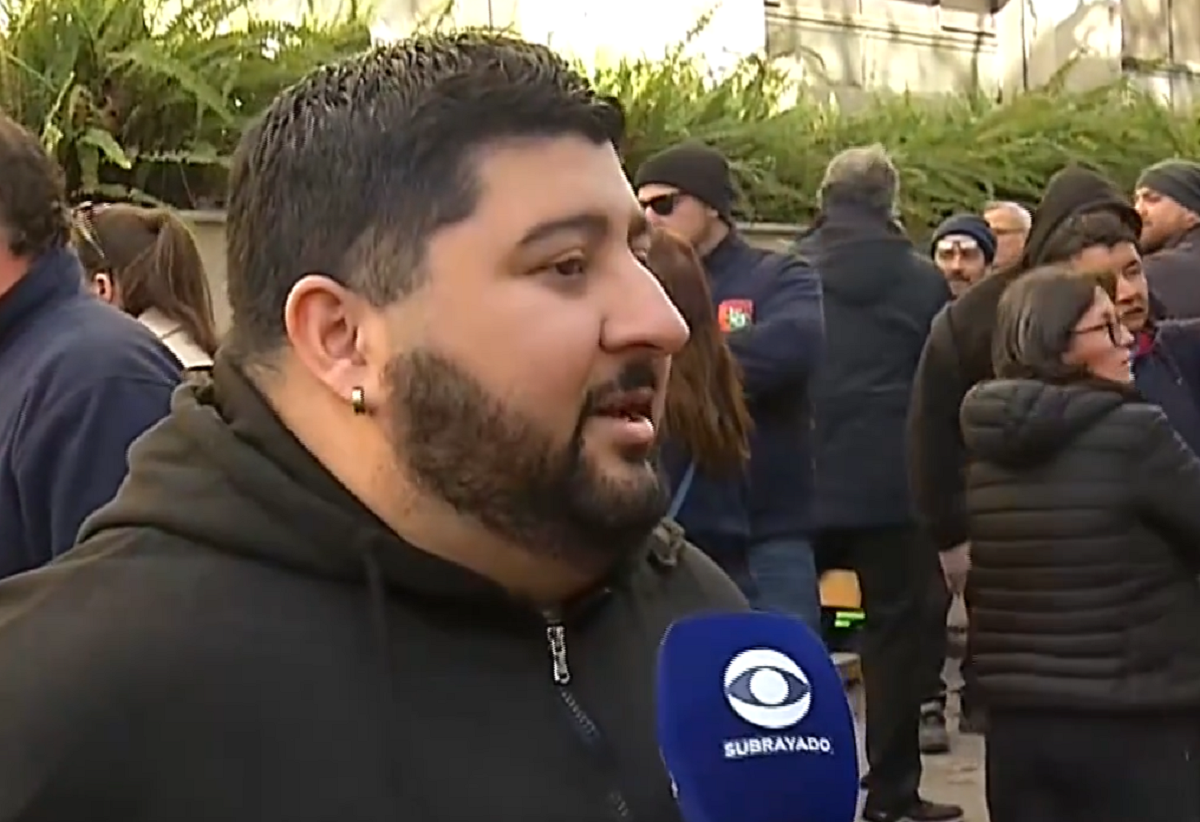 El chofer del ómnibus secuestrado relató las amenazas sufridas durante el trayecto.