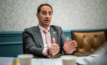 El vicepresidente José Manuel Restrepo durante la presentación del plan de inversión en ciencia e inteligencia artificial.