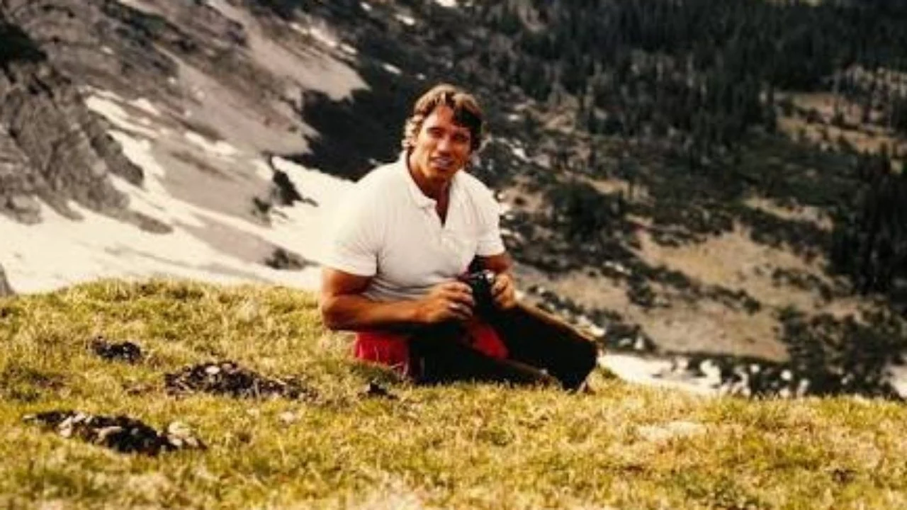 El terreno en Santa Mónica, propiedad de Schwarzenegger, fue donado al Servicio de Parques Naturales para completar el Backbone Trail y evitar su subdivisión y urbanización