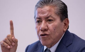 El gobierno estatal de Zacatecas ha sido denunciado por la elaboración de un registro que incluye datos personales de figuras críticas, según informes divulgados en redes sociales.