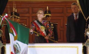 El evento se llevó a cabo en el contexto del 216 aniversario del inicio de la lucha por la Independencia de México, con participación de autoridades y representantes de distintos.