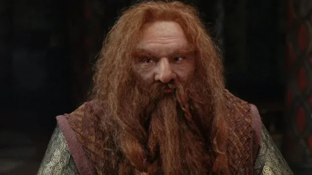 El actor John Rhys-Davies participó en múltiples capítulos de la saga de Tolkien, repitiendo papeles clave en diferentes etapas del desarrollo de la historia