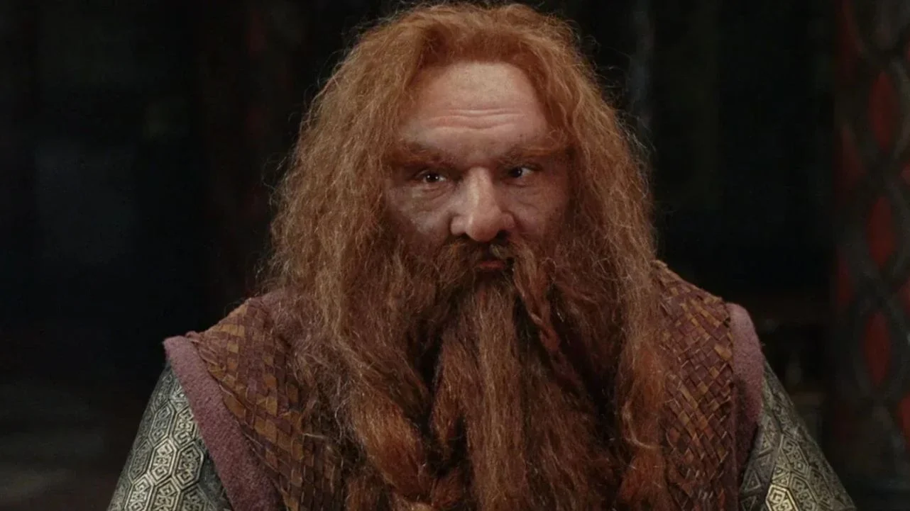 El actor John Rhys-Davies participó en múltiples capítulos de la saga de Tolkien, repitiendo papeles clave en diferentes etapas del desarrollo de la historia