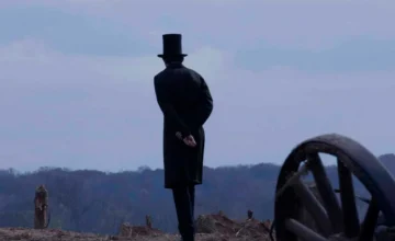 Durante la producción de Lincoln, el equipo cinematográfico se adaptó a las condiciones históricas del Siglo XIX para mantener la fidelidad estética del periodo.