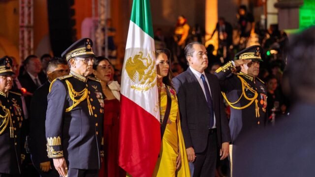 En el contexto de la celebración del 216 aniversario de la Independencia, autoridades guanajuatenses reconocieron públicamente el papel de las mujeres que buscan a sus parientes.
