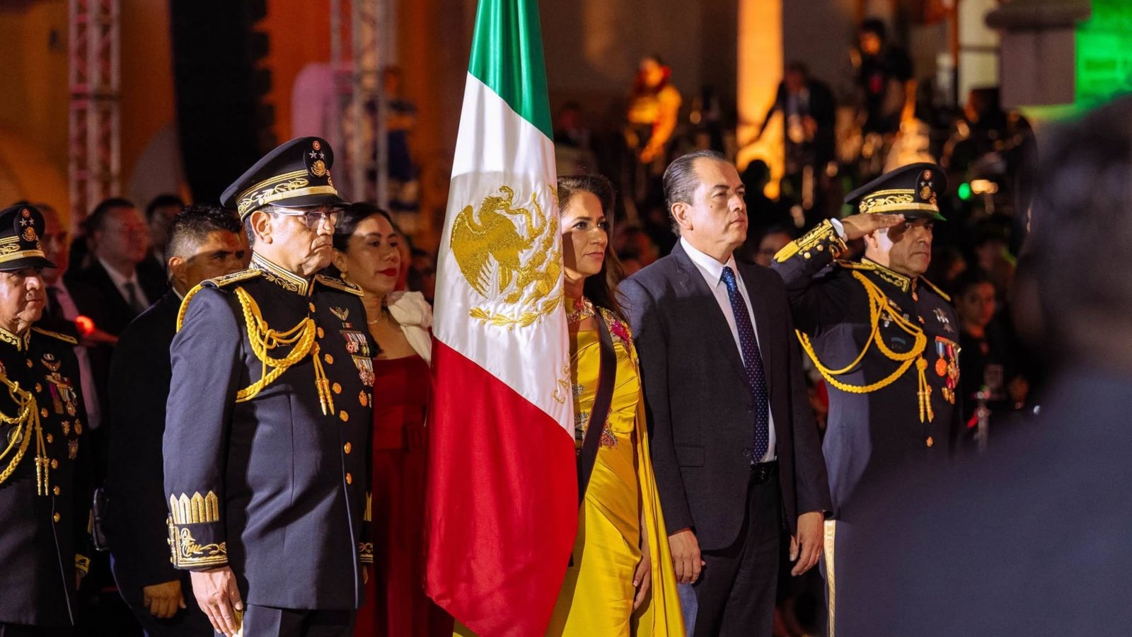 En el contexto de la celebración del 216 aniversario de la Independencia, autoridades guanajuatenses reconocieron públicamente el papel de las mujeres que buscan a sus parientes.