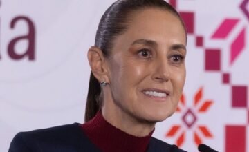El gobierno mexicano avanza con una propuesta legislativa para digitalizar las transacciones económicas y fortalecer la formalización fiscal.
