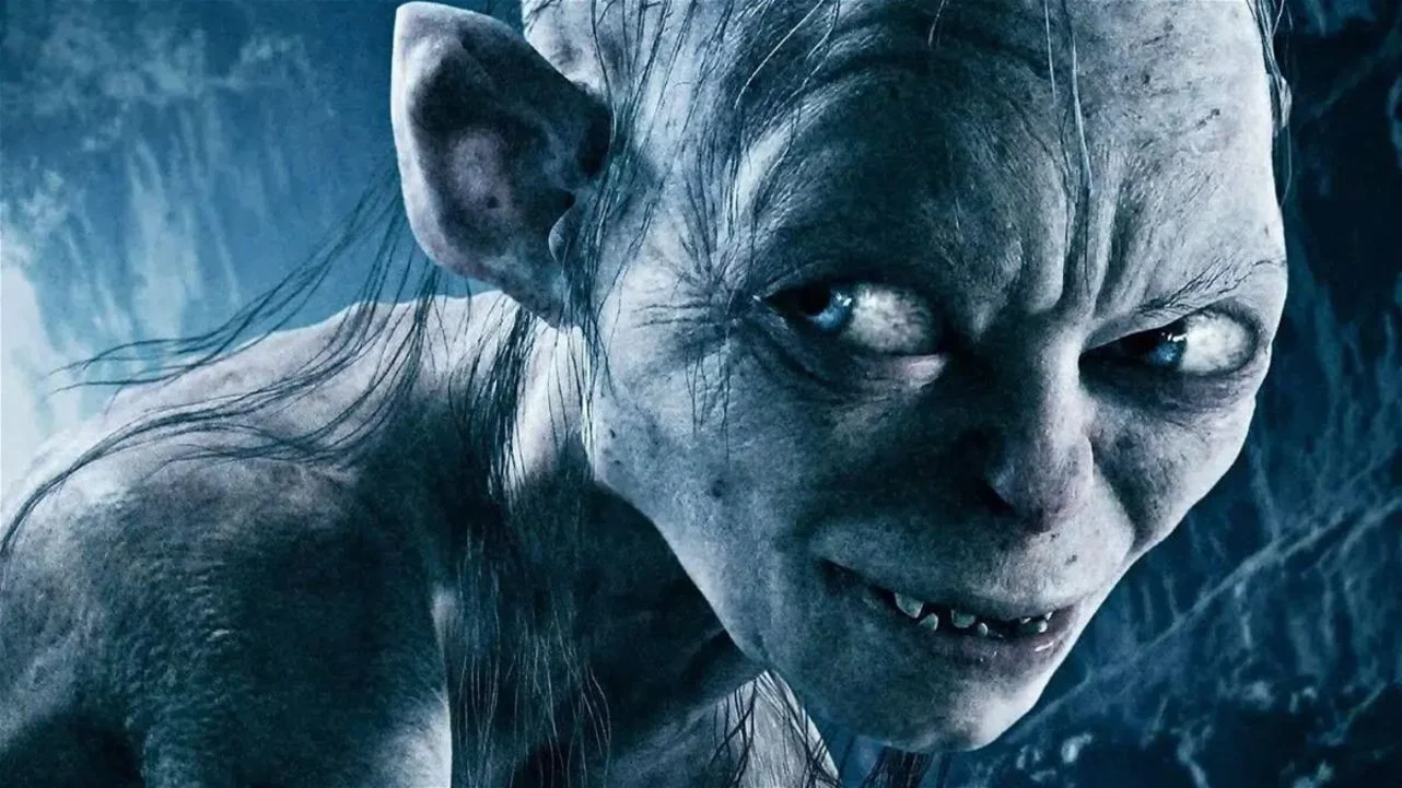 La creación de la voz de Gollum se basó en observaciones familiares y en la descripción del personaje original por JRR Tolkien, sin intervención técnica especializada