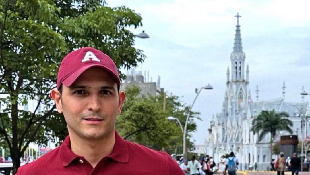 El gobierno colombiano autoriza el porte legítimo de armas como medida para enfrentar el uso ilegal de armamento y fortalecer la seguridad ciudadana tras el avance en acuerdos de.