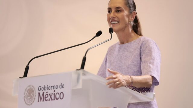El gobierno mexicano intensifica preparativos para enfrentar fenómenos climáticos derivados del El Niño, activando centros de mando en todo el país.