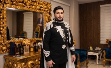 El alcalde Richard Millán Vázquez asumió el cargo municipal en Sinaloa tras una elección estrecha, enfrentando críticas por su participación en la celebración del Día de la.