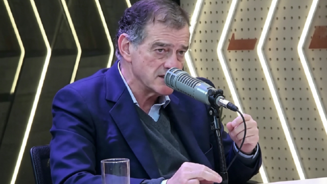 Guido Manini Ríos realizando declaraciones con tono tajante sobre los procesos judiciales.