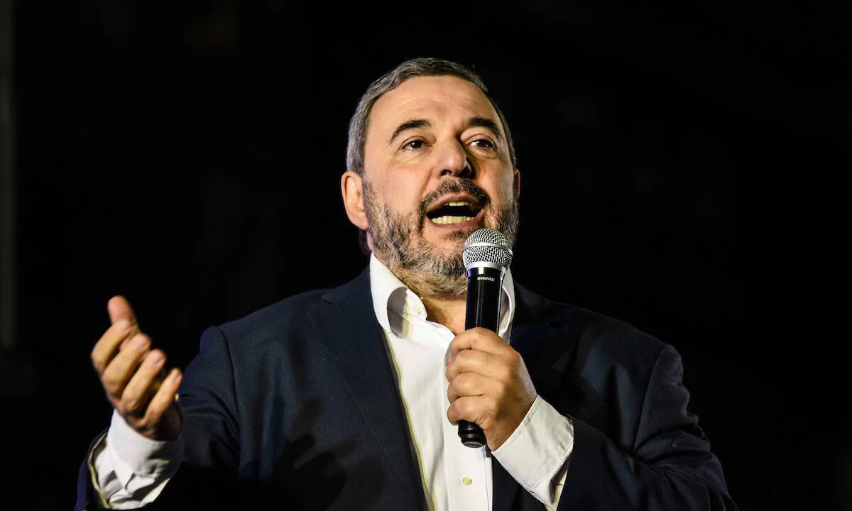 El intendente de Montevideo, Mario Bergara, durante una conferencia de prensa en la capital.