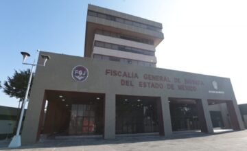 En el municipio de Teoloyucan, autoridades Investigan un hecho en el que un hombre se enfrentó a una niña en un domicilio familiar, con acciones que generaron convulsiones y.