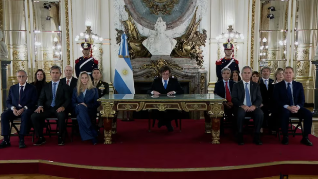 El presidente Javier Milei durante un acto oficial refiriéndose a la causa Malvinas.