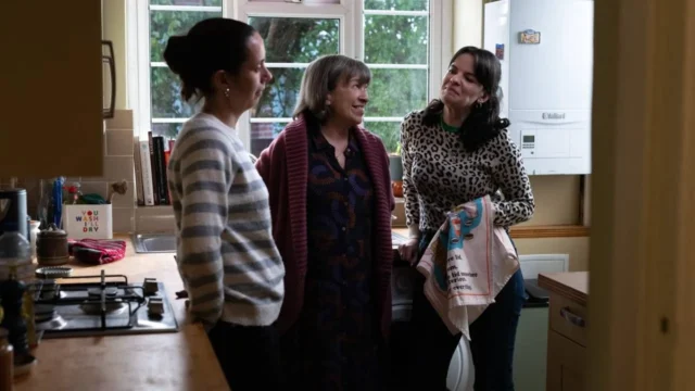 El Festival de Cine de San Sebastián reconoce en su 74ª edición al cineasta británico Mike Leigh por su obra 'Tender Loving Care', considerada una de las más significativas del.