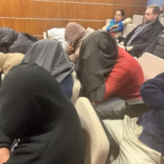 Fachada de la Fiscalía Especializada donde prestan declaración los policías detenidos.