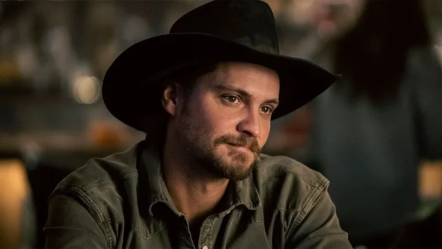 La producción de Marshals se desarrolla dentro del universo de Yellowstone, donde el personaje de Jimmy Hurdstrom vuelve a integrarse en la trama tras la cancelación de su serie.