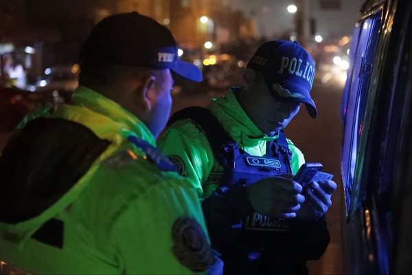 Captura de un individuo en La Paz, Bolivia, durante la operación de captura del supuesto cabecilla de 'Los Pulpos'.