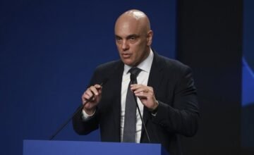 El juez del Supremo, Alexandre de Moraes, habría intercambiado mensajes con el exbanquero del Banco Master, Daniel Vorcaro, investigado por fraudes e irregularidades financieras.