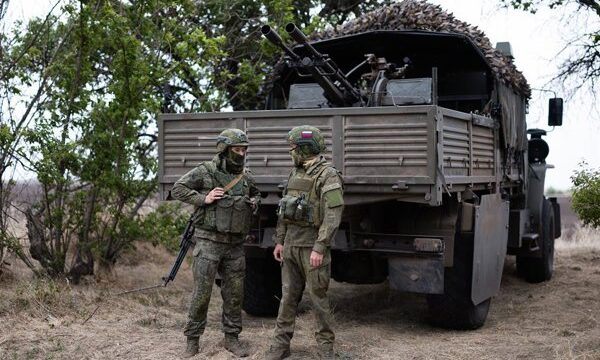 Rusia expande su control en el este de Ucrania, con avances en Donetsk y Járkov.