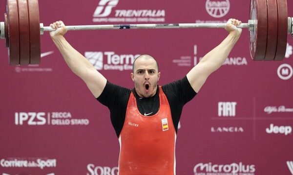 La gimnasta española Alba Petisco, con dos platas en artística, y su compatriota halterófilo Marcos Ruiz, con un oro y una plata, han hecho crecer este miércoles el medallero.