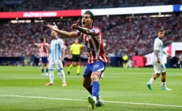 Atlético cede a Carlos Martín al Hajduk Split tras temporada sin lugar en el primer equipo
