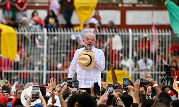La tensión en el Poder Judicial brasileño se agrava tras la revelación de comunicaciones entre magistrados y figuras del sector financiero, con implicaciones en la transparencia y.
