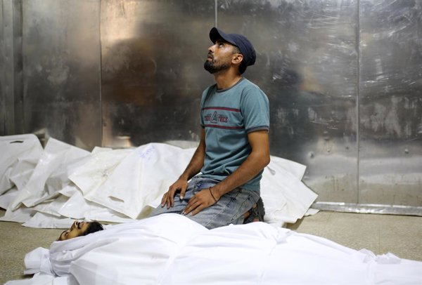 En las últimas horas, operaciones militares israelíes han afectado múltiples zonas de la Franja de Gaza, incluyendo áreas residenciales y comerciales, tras una serie de ataques.