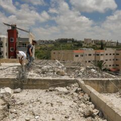 El conflicto entre Israel y Hezbolá en el sur del Líbano ha provocado una escalada de operaciones militares desde marzo, con más de cuatro mil muertos registrados según el.