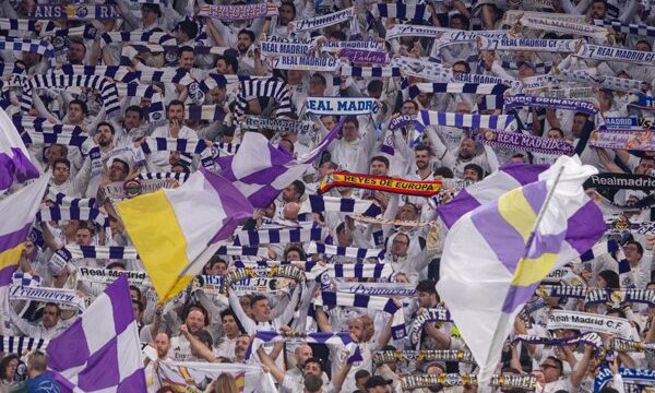 En el contexto de disputas migratorias y representación territorial, el club madridista afirma que sus reglamentos no incluyen restricciones para enseñas oficiales del estado.