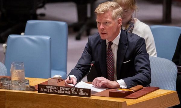 La ofensiva hutí en Yemen ha generado una oleada de desplazamientos, presionando a centros urbanos en el Sur del país y afectando la estabilidad regional.