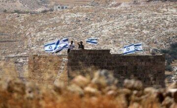 El Reino Unido, junto a Francia y Canadá, impulsa sanciones contra colonos israelíes por violaciones a Derechos Humanos en Cisjordania, mientras se fortalece el debate sobre.