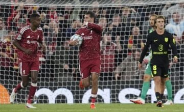 El Liverpool enfrentó al ATLÉTICO de MADRID en una jornada clave de la liguilla de la Liga de Campeones 2026-27, donde el ataque inglés se consolidó tras una serie de desmarques y.