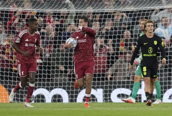 El Liverpool enfrentó al ATLÉTICO de MADRID en una jornada clave de la liguilla de la Liga de Campeones 2026-27, donde el ataque inglés se consolidó tras una serie de desmarques y.