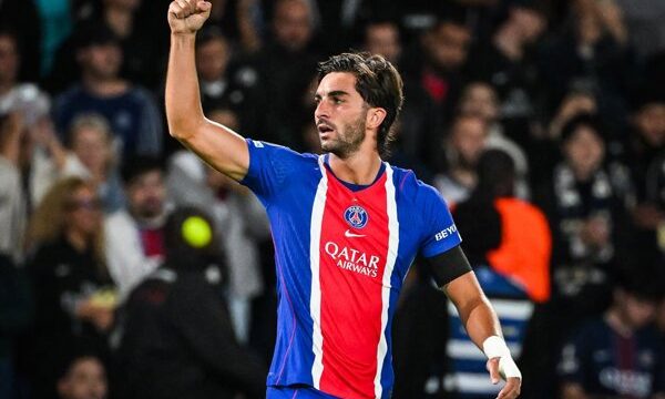 El partido de fútbol entre Paris Saint-Germain y Slovan Bratislava se desarrolló en un escenario de alta intensidad, con una victoria amplia que marcó el inicio de la fase de.