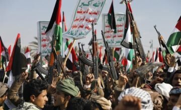 Las autoridades hutíes intensifican su estrategia de reintegración en zonas costeras oeste, en medio de una escalada del conflicto con el gobierno yemení y la coalición liderada.