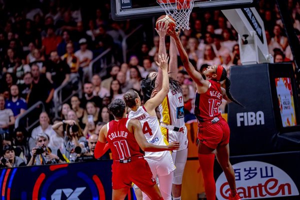 El partido entre España y Estados Unidos se desarrolló en una de las fases clave del Mundial de baloncesto femenino, donde el rendimiento de ambos equipos fue decisivo para la.
