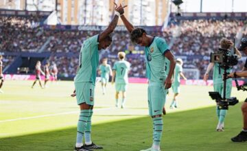El partido se desarrolló en un contexto de intensidad creciente, con el Barça dominando el juego desde la segunda mitad y el LEVANTE UD enfrentando dificultades defensivas tras un.