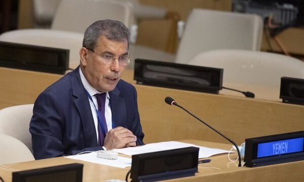 El estrecho de Bab el Mandeb es un corredor clave para el comercio global, cuya seguridad afecta a múltiples economías regionales y mundiales.