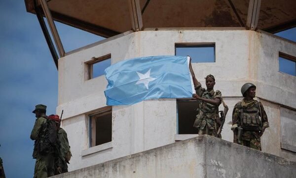 El gobierno somalí ha intensificado sus acciones para prevenir actividades terroristas en el territorio Nacional, coordinando operativos con Inteligencia y detención masiva en.