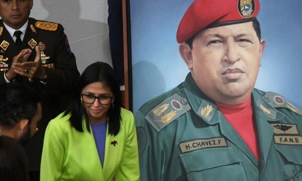 A pesar de reducciones en detenciones, el sistema de represión en Venezuela mantiene estructuras clave y leyes que criminalizan la disidencia, mientras impunidad persiste tras el.