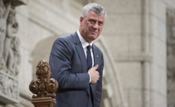 El Tribunal Especial para Kosovo determinó que líderes del Ejército de Liberación de Kosovo participaron en crímenes de guerra contra civiles durante la guerra de Kosovo.