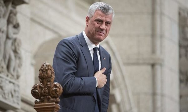 El Tribunal Especial para Kosovo determinó que líderes del Ejército de Liberación de Kosovo participaron en crímenes de guerra contra civiles durante la guerra de Kosovo.