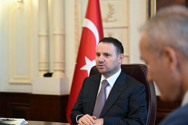 Turquía ha iniciado una operación masiva para investigar una red internacional de fraude en inversiones que incluye a ciudadanos de varios países y está vinculada a actividades.