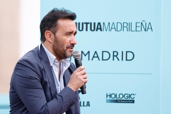 El Real MADRID se opone a una comparación entre su canal oficial y el diario Gara, cuya historia está vinculada a la banda terrorista ETA, lo que genera tensiones institucionales.